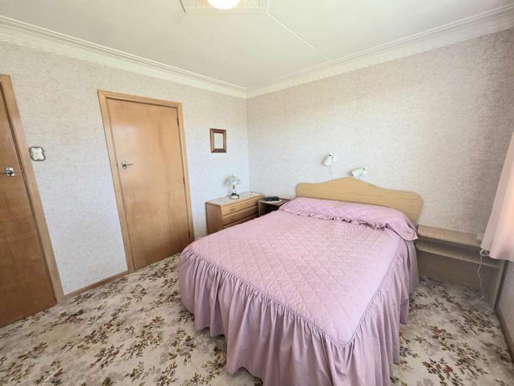 42 Glendale Crescent Holmes Hill_10