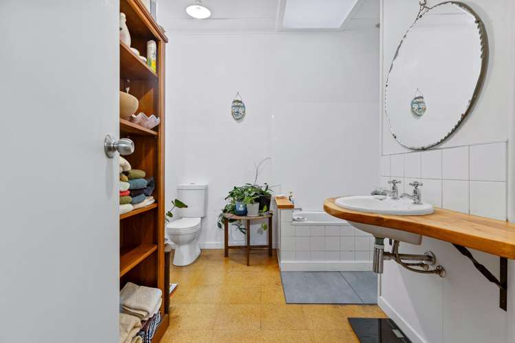 18 Tasman View Road Bethells Beach_20