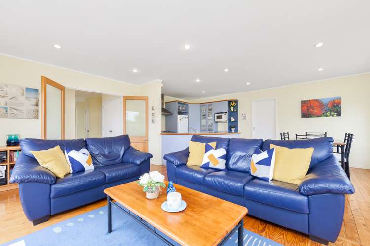 49 Kauri Road Stanmore Bay_6