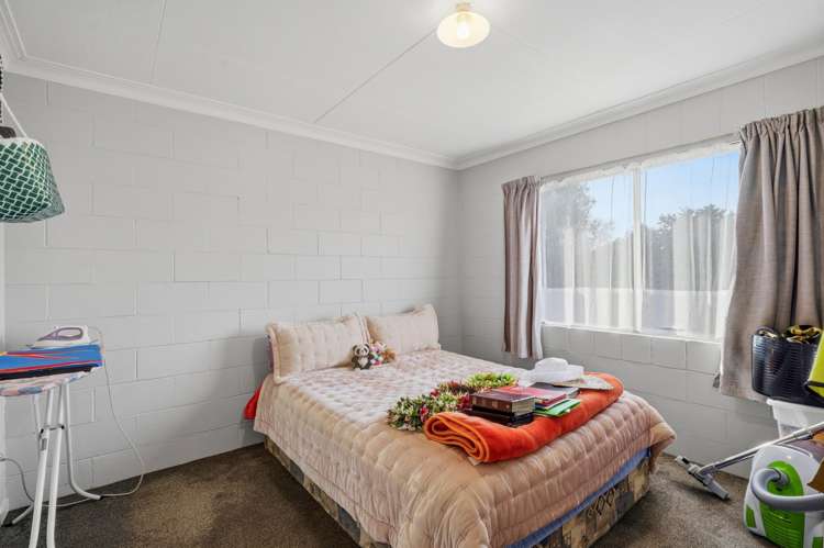 1-4/158 Crinan Street Appleby_17