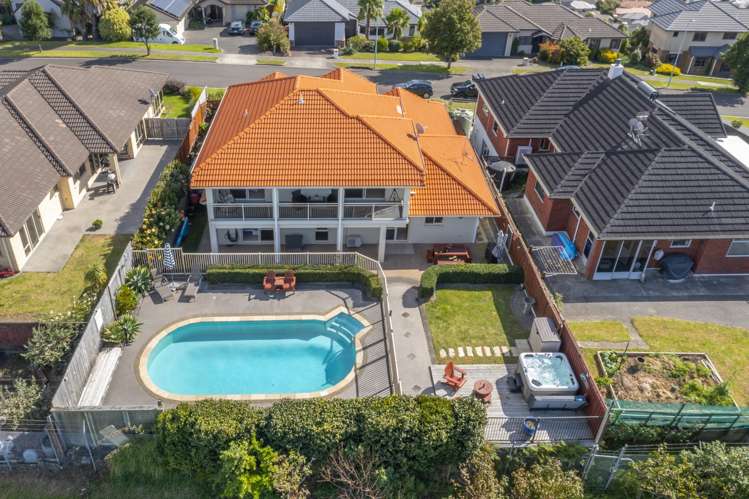 10 Aurora Avenue Welcome Bay_5