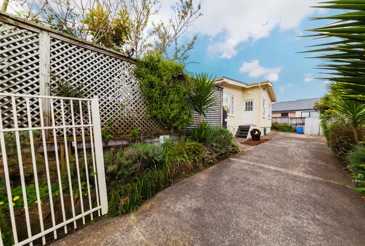2a Woodvale Road Glen Eden_12
