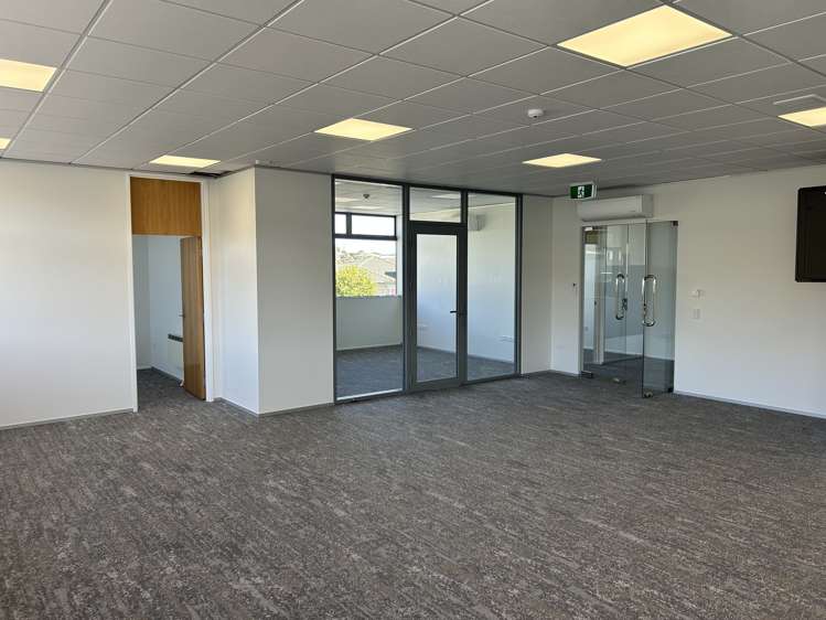 First Floor/20 Oxford Street Richmond_6
