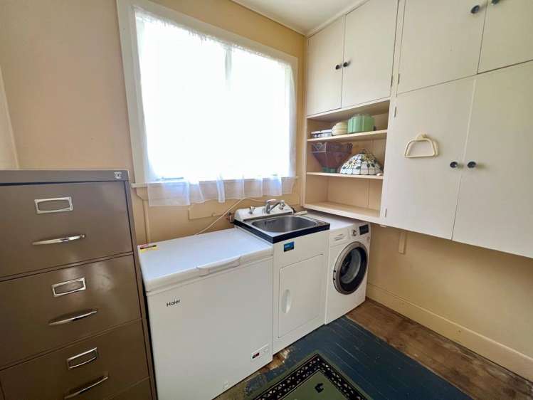 65 Riverside Drive Riverside_15