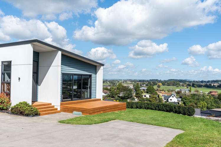 325 Picquet Hill Road_0