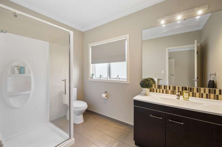 14 Palliser Place Poraiti_11