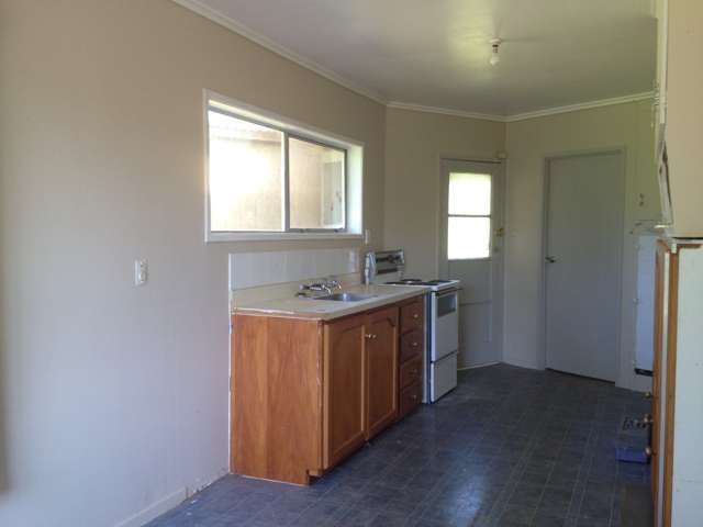 16 Garrett Place Otara_2