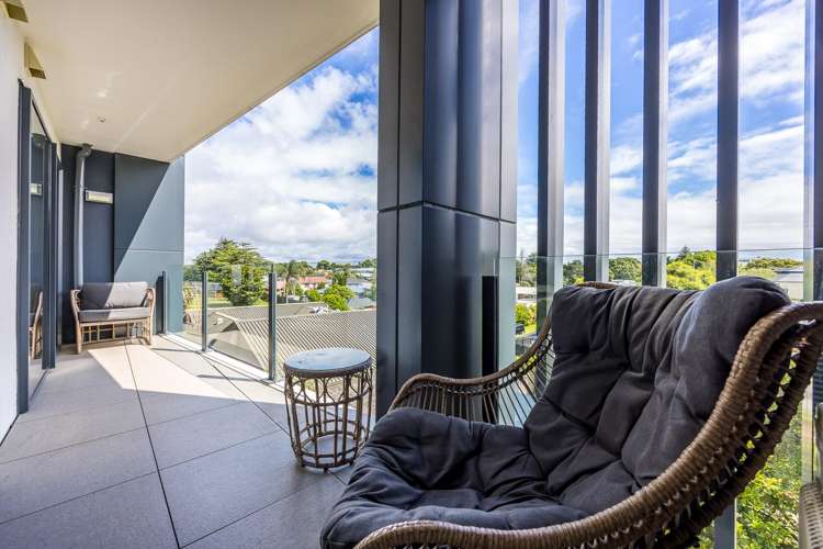 57/8 Thompson Park Road Mount Wellington_10