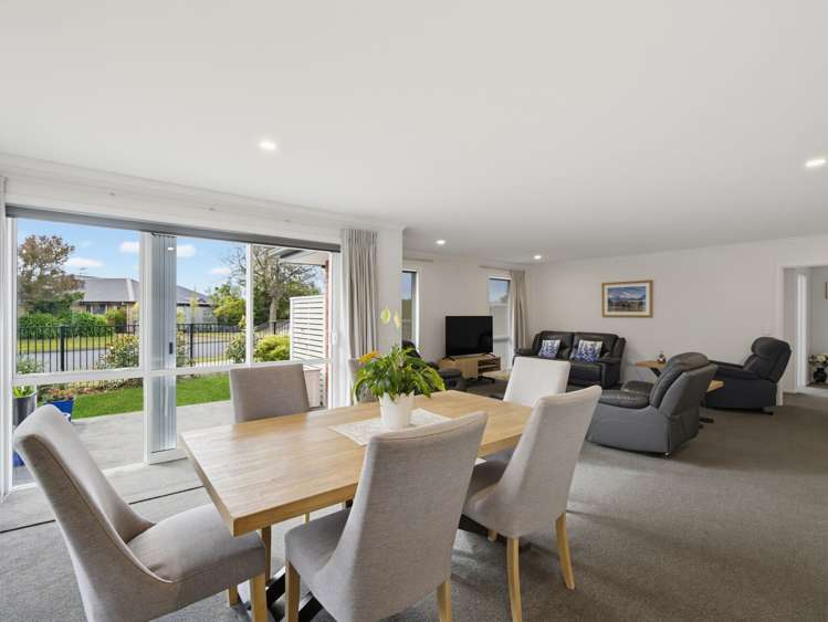 1A Clifford Place Amberley_13
