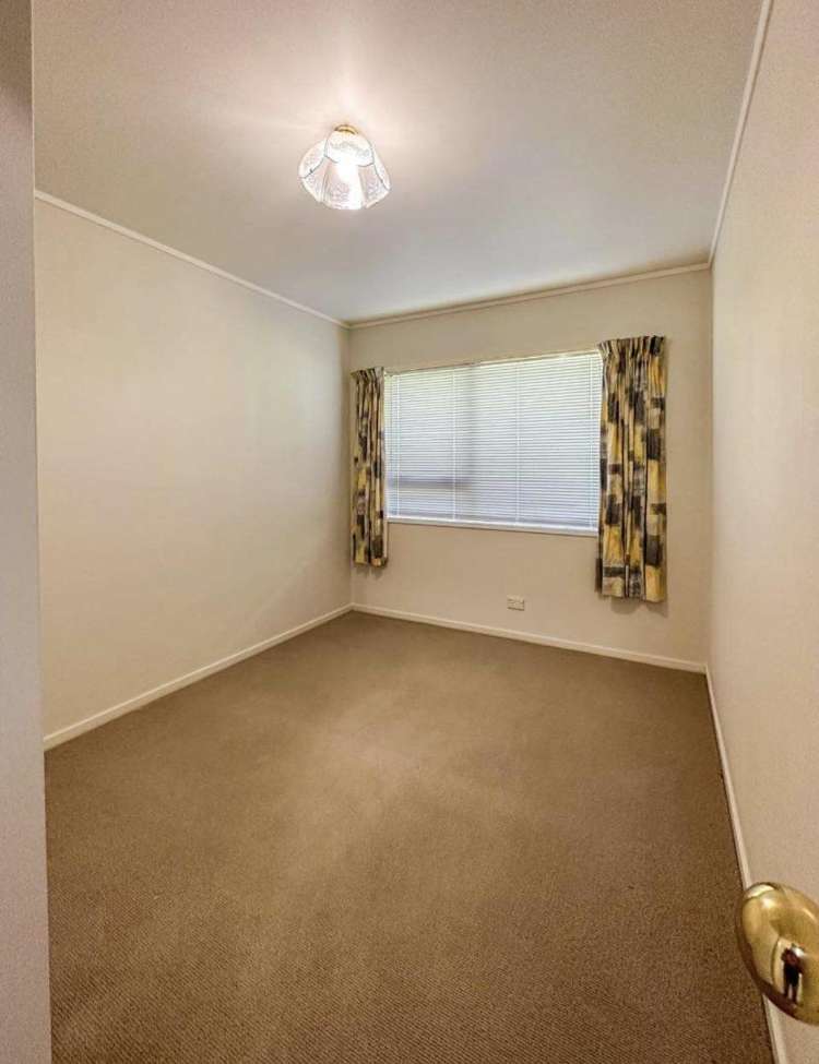 10A Chedworth Drive Glenfield_13