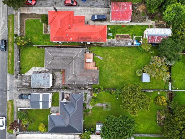 49 Dover Road Wainuiomata_25