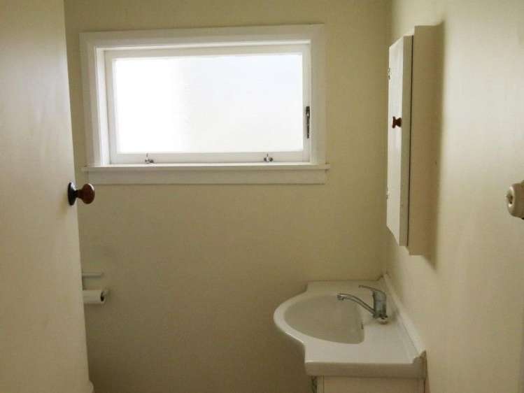 68 Tyndall Street Pahiatua_8