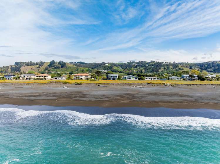 21 Le Quesne Road Bay View_35