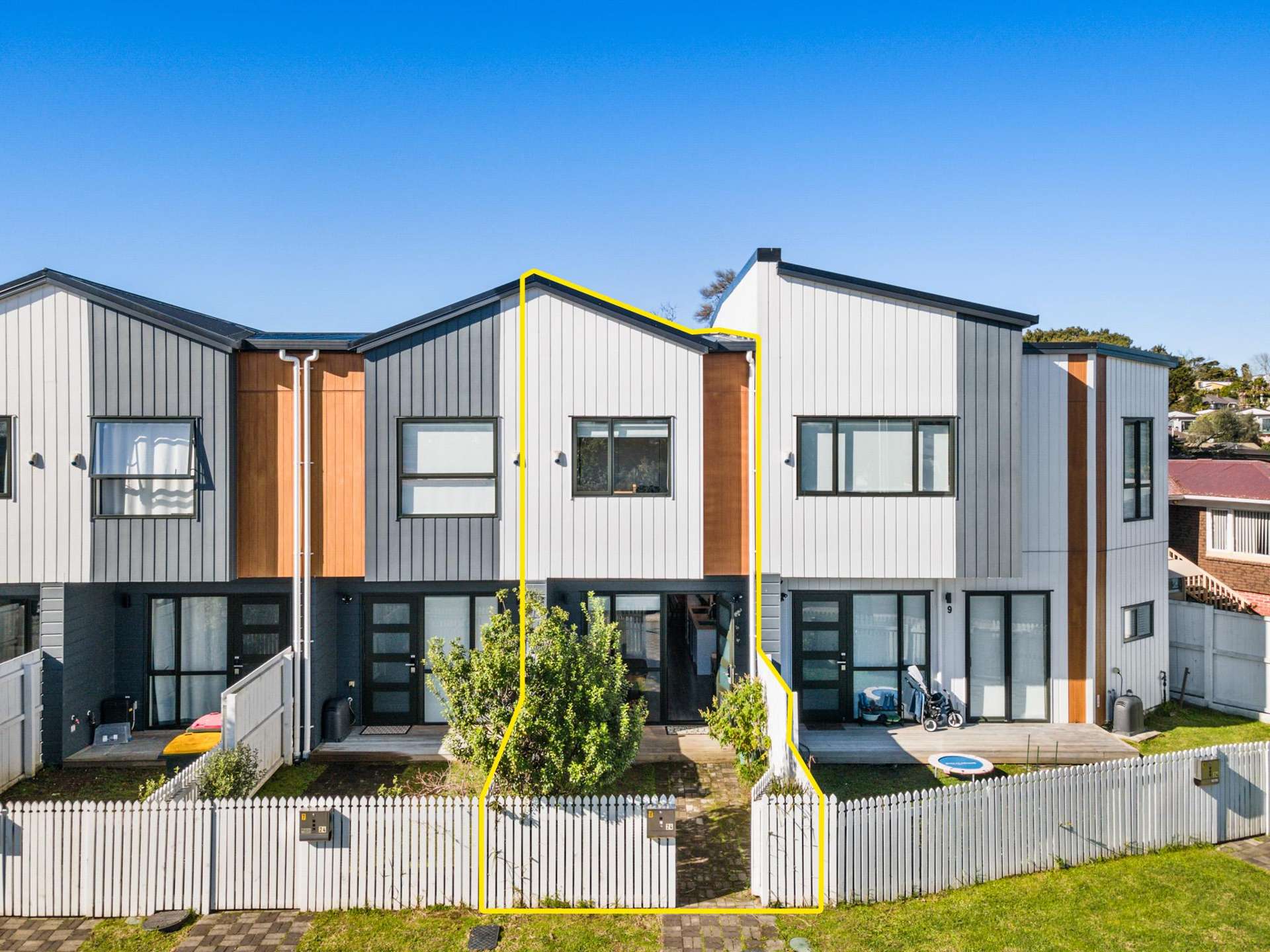 8/24 Tara Road Henderson_0