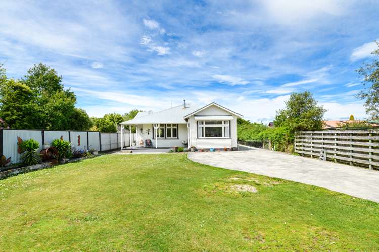 127 North Street Feilding_18