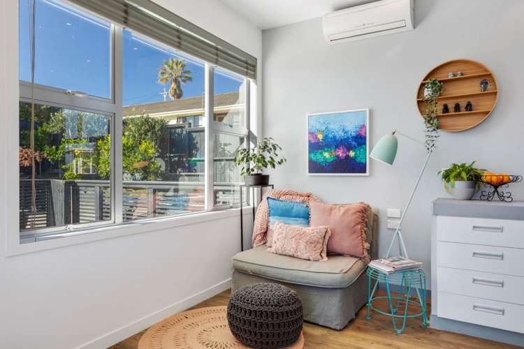 1/105 Lake Road Belmont_22