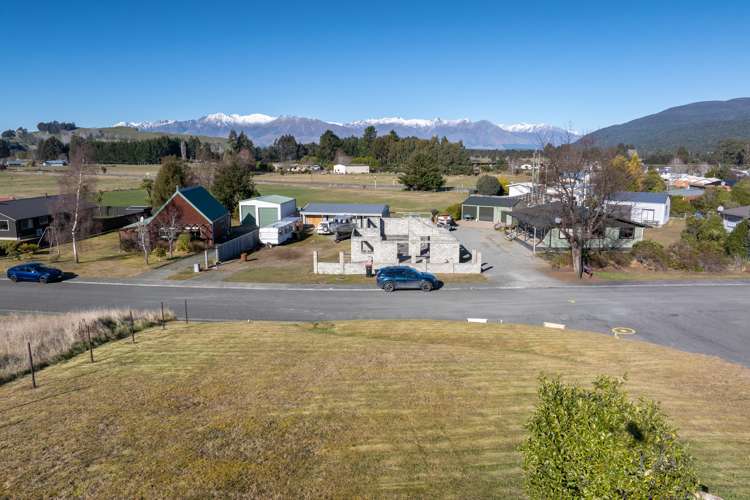 19 Muriwai Drive Manapouri_8