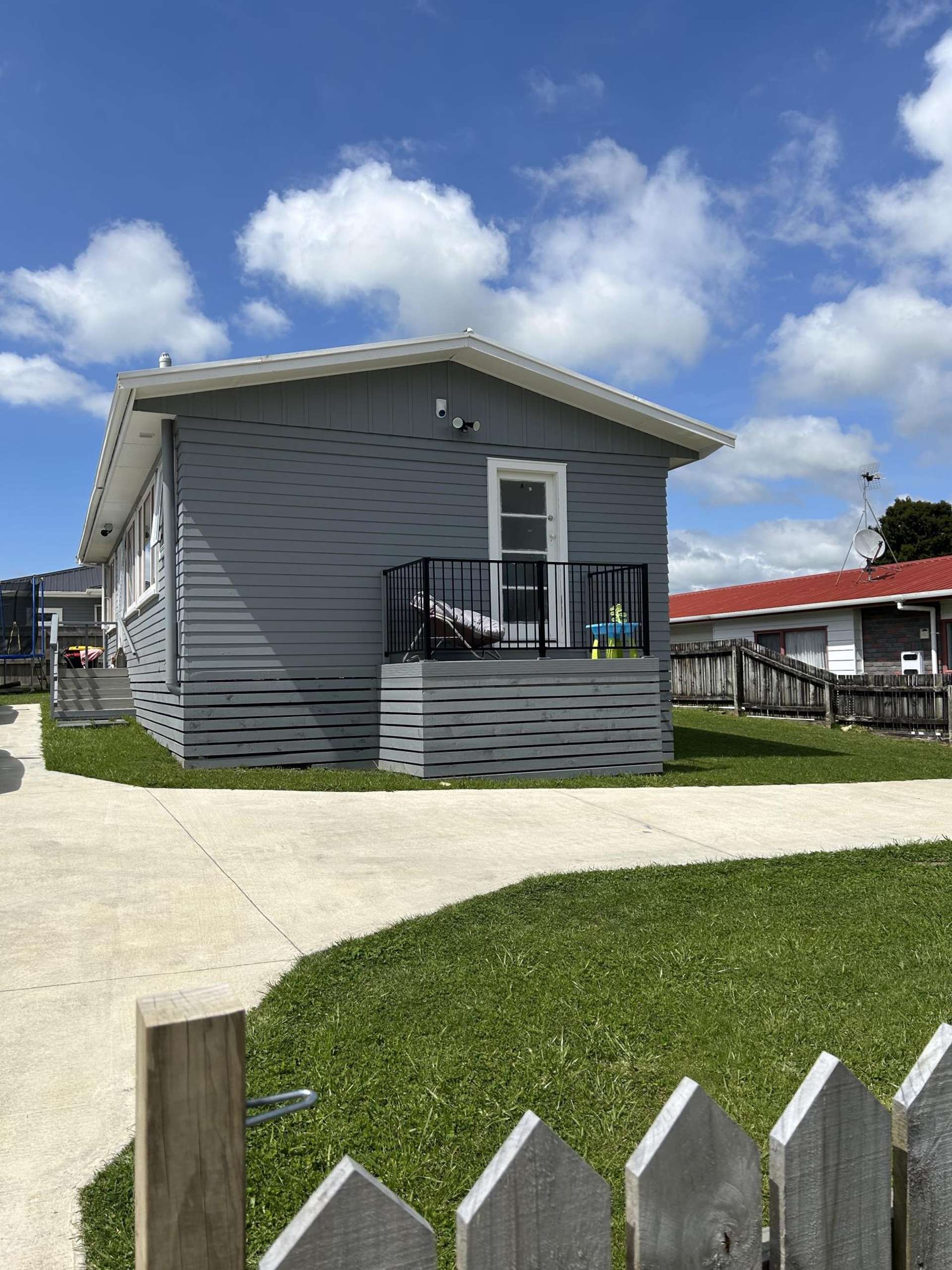 a/124 Kenny Street Waihi_0