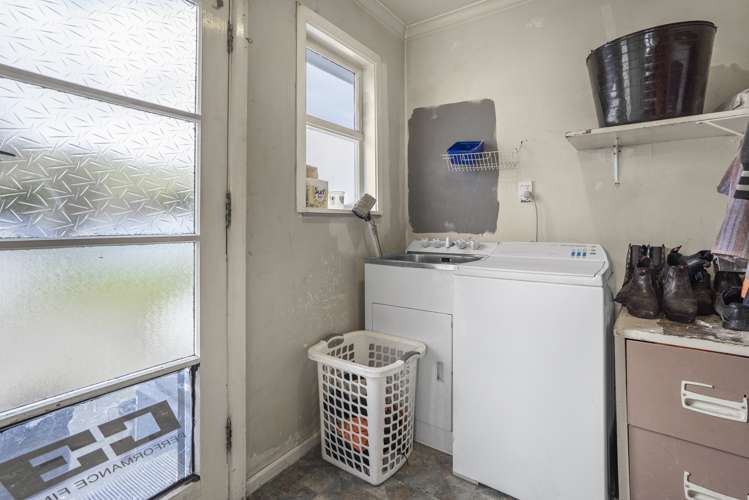 158 Wellington Road Wainuiomata_11