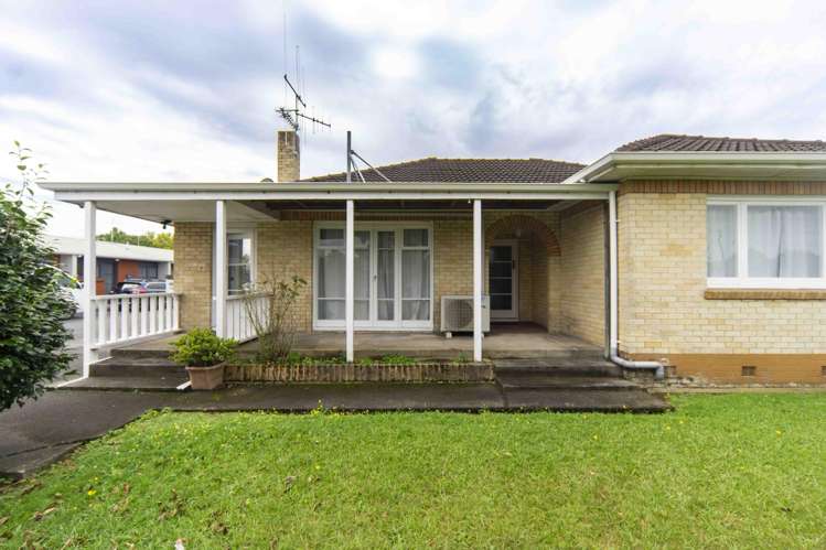 320 Te Rapa Road Beerescourt_13