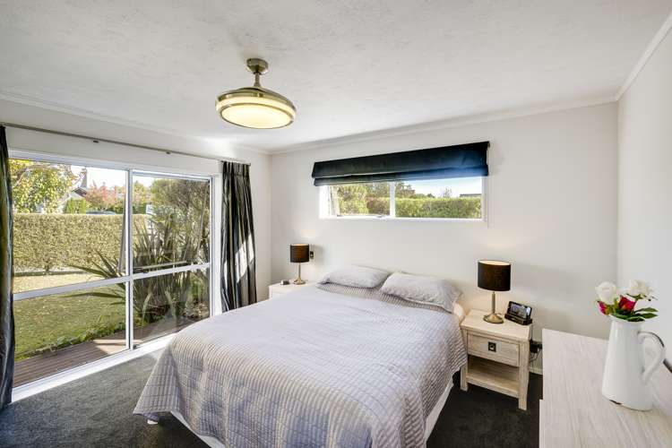 8 Lennon Grove Havelock North_11