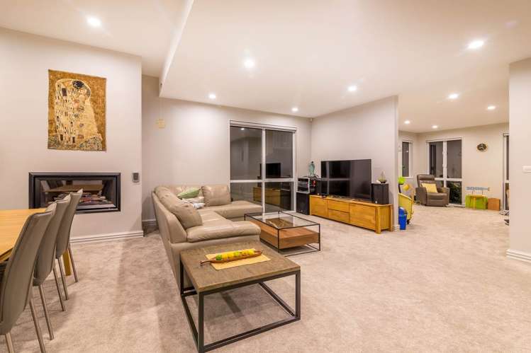 18 Golden Morning Drive Albany Heights_7