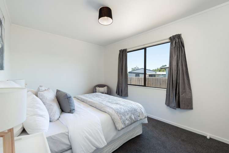 8a Solomon Street Brookfield_10