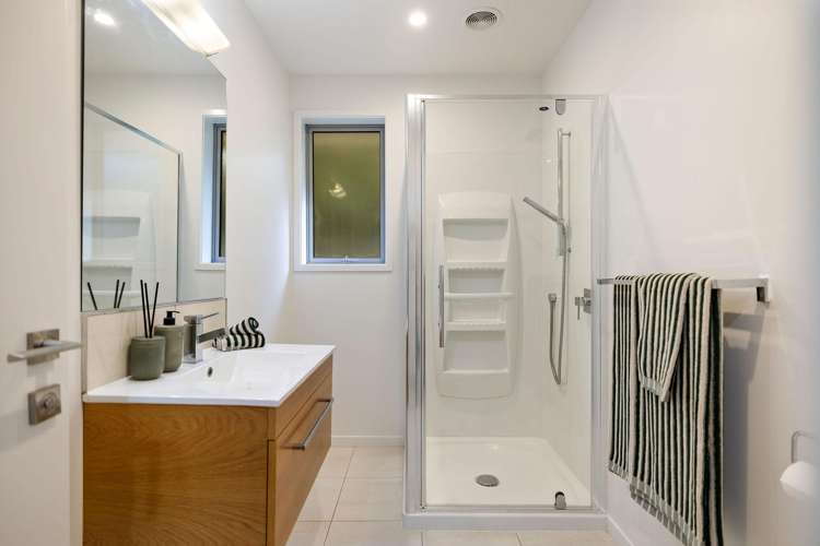 42 Sylvan Street Lake Hayes Estate_13