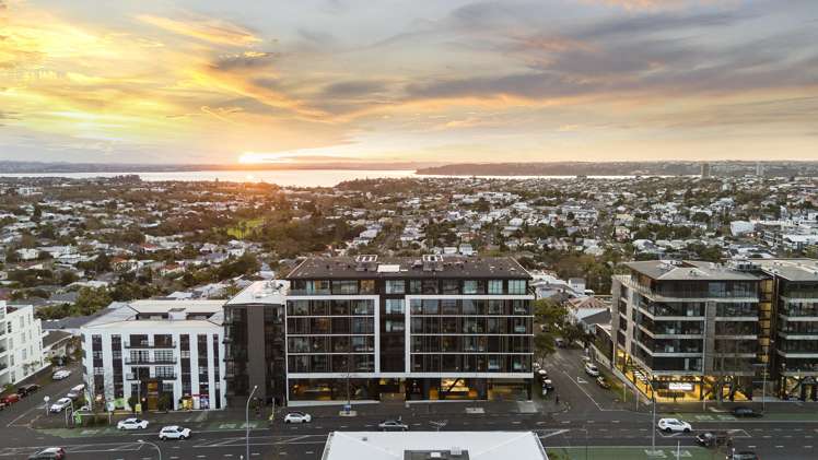 104/199 Great North Road Grey Lynn_16