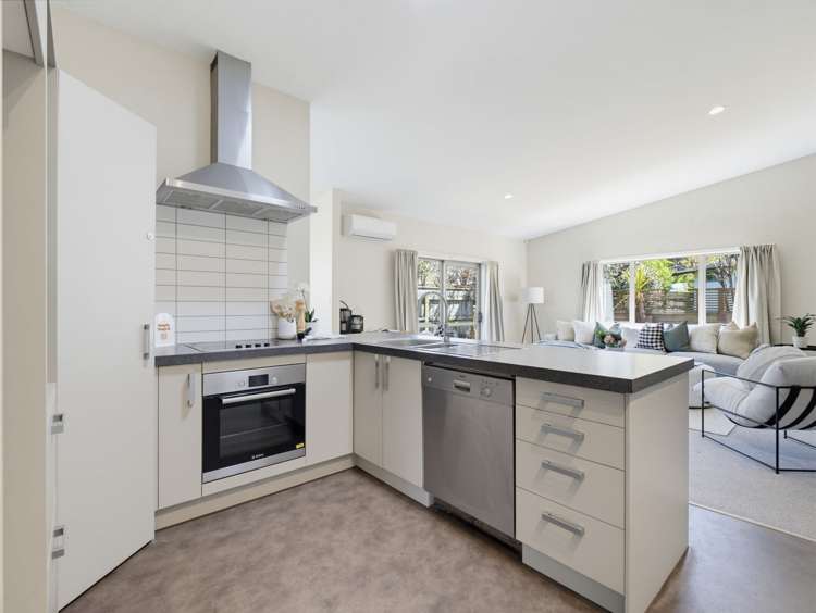 57a Iles Road_5