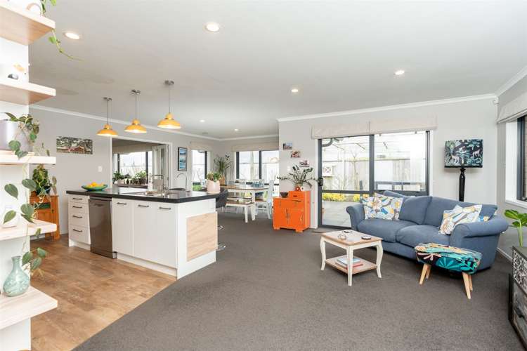 26 Kawariki Drive Baverstock_5