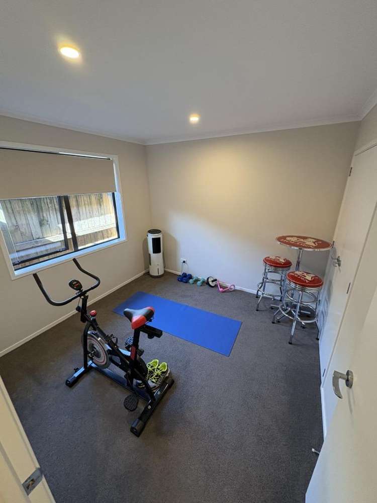 2 Alva Glen Place 11554_11