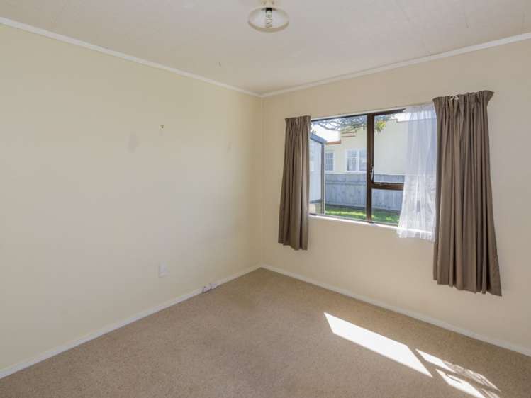 14 Hurley Road Paraparaumu Beach_7