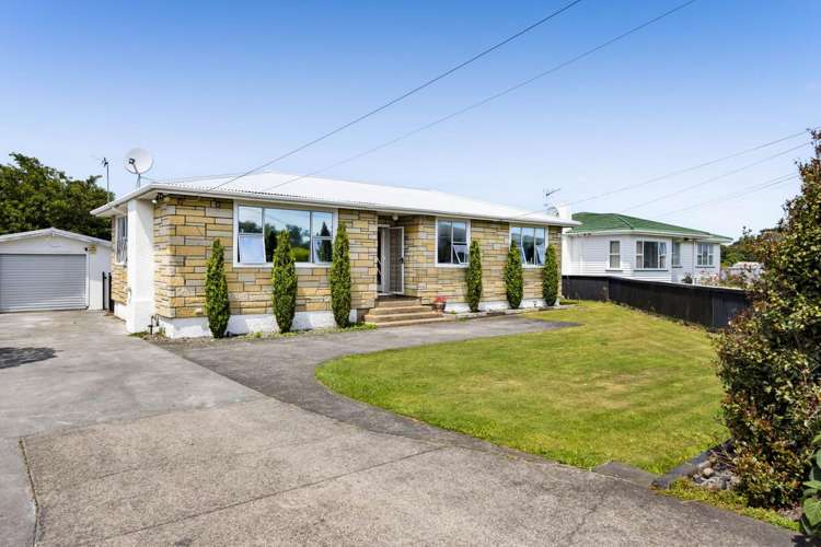 14 Buchanan Place Hawera_11