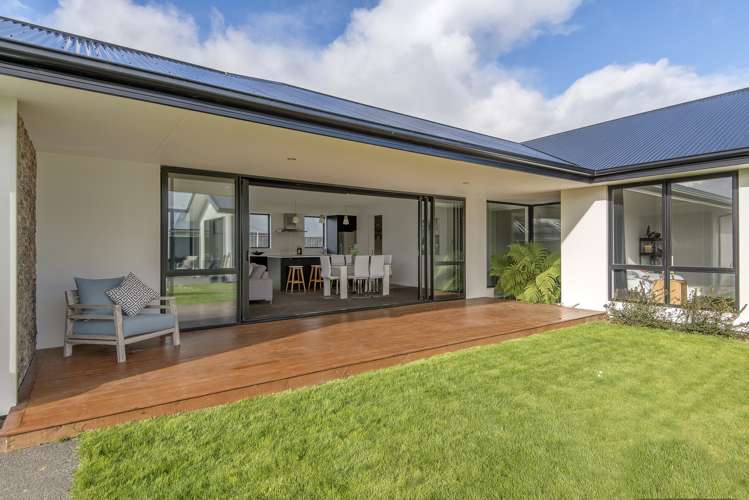 33 Faulks Drive Lincoln_15