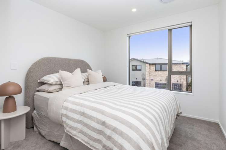 3/23 Webb Street Merivale_16