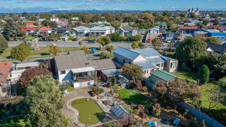 6 Memorial Avenue Parkside_33