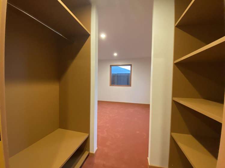 18 Whittington Drive 11103_7
