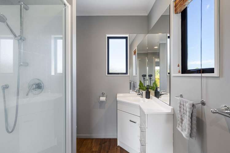 91 Solomon Street Brookfield_9