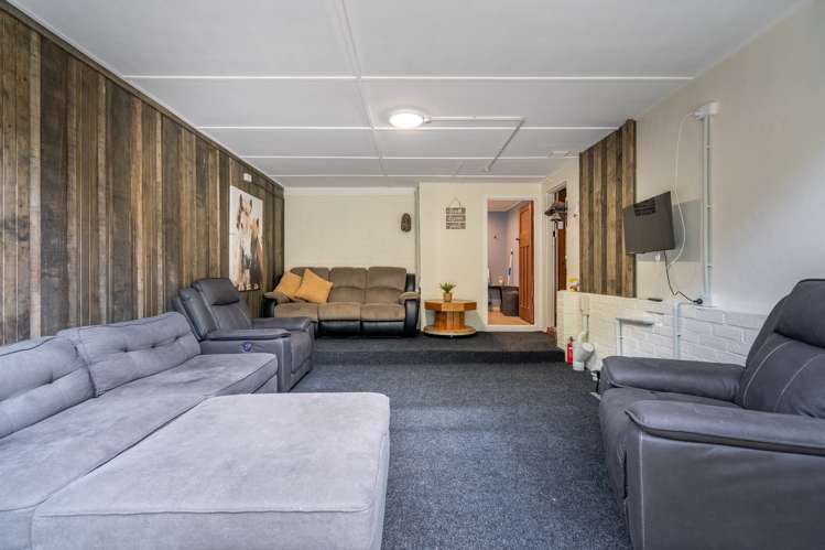 286 Bay Road West Plains_28