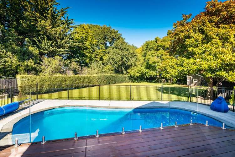 481 Avonhead Road Avonhead_10