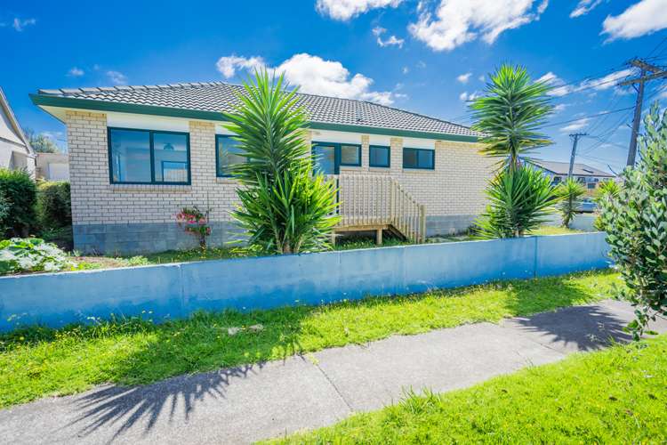 15 George Street Mangere East_13