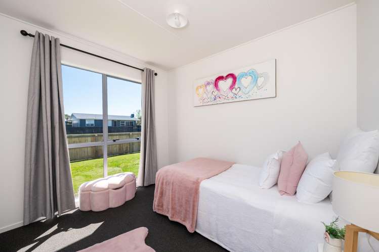 3 Kirkcaldy Crescent Flaxmere_11