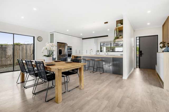 11 Whawhaki Road Beachlands_4