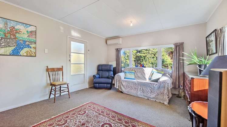 15 Holland Street Glenholme_4