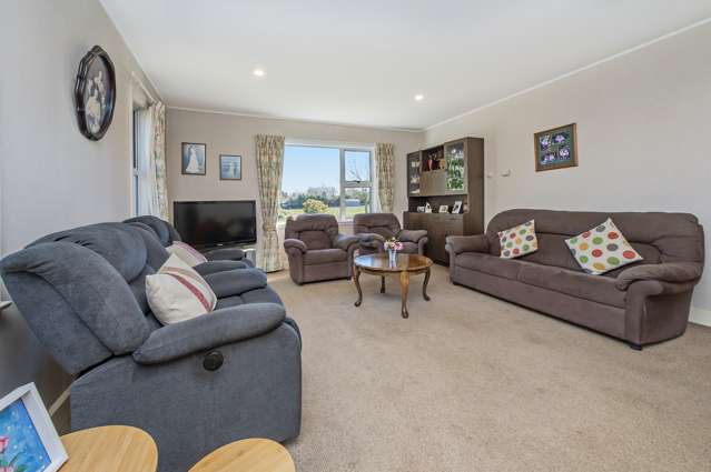 22 Brook Street Southbridge_3