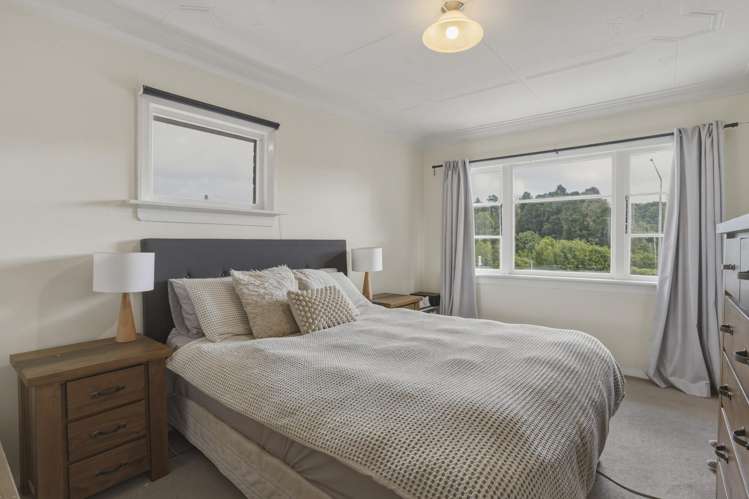 4 Riselaw Road Calton Hill_13