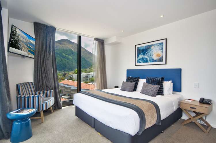 Unit 318 (Door 319), Ramada Queenstown, 18 Frankton Road Queenstown_5