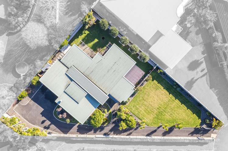 31 Norfolk Drive Otamatea_30