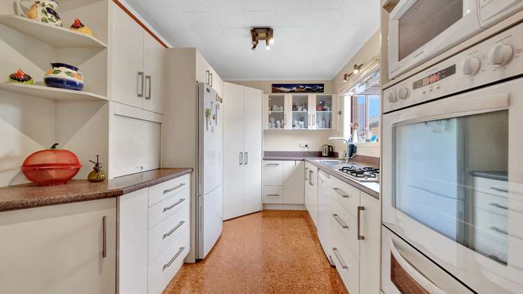 10 Iles Road Lynmore_3